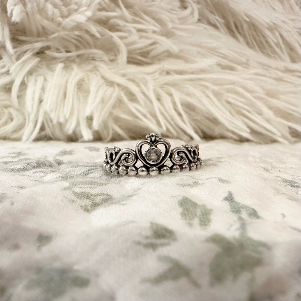 Pandora Sterling Silver Princess Tiara Crown Ring